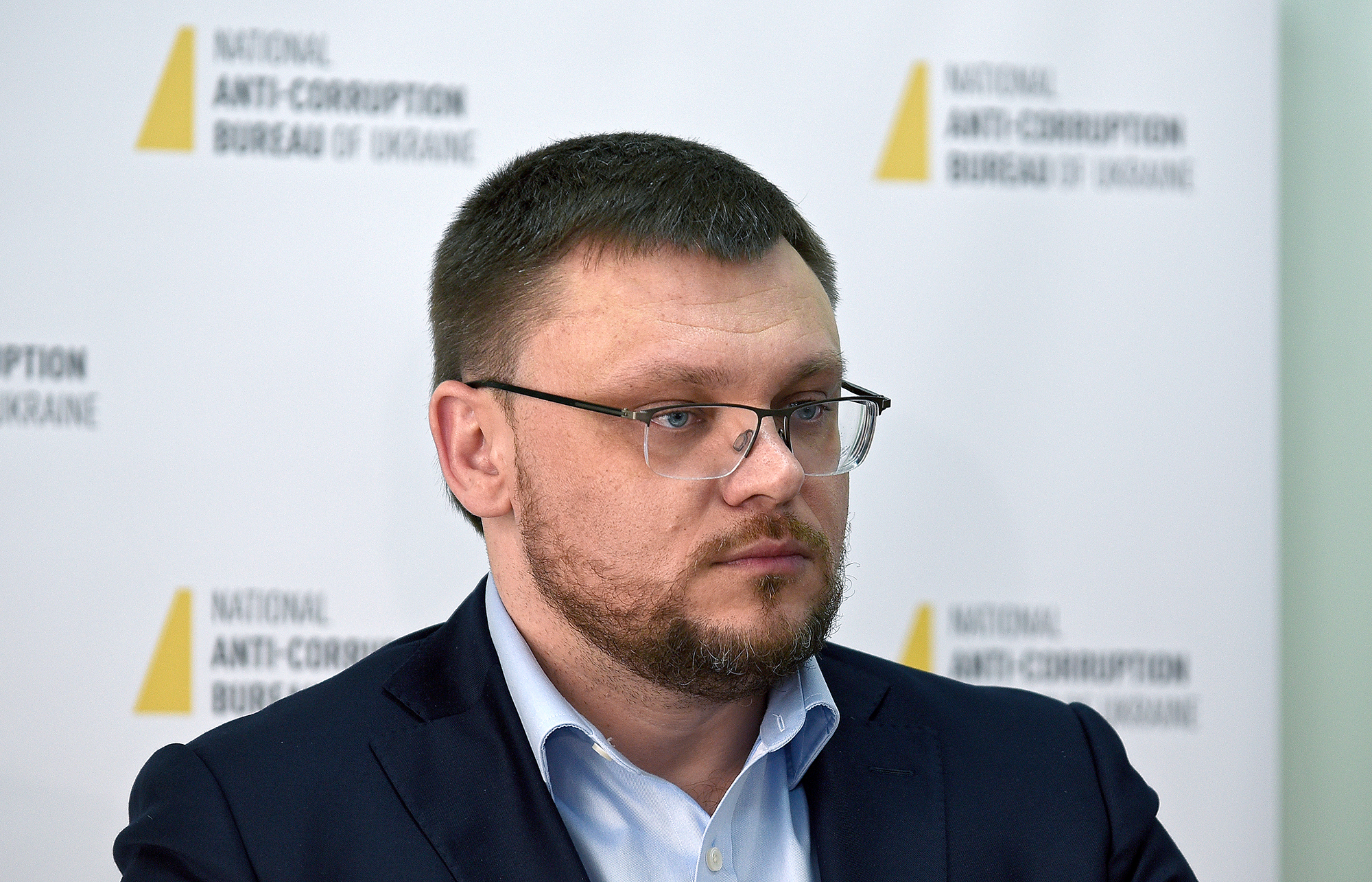 Хто в Україні відповідає за корупцію. Або чому у Зеленського вирішили не грати на полі НАБУ